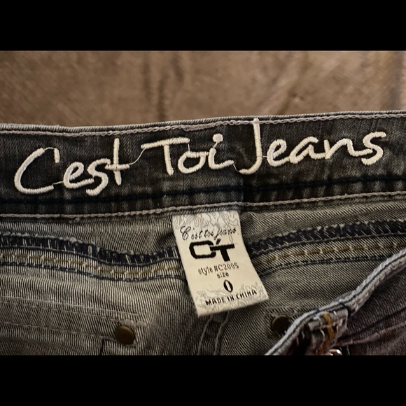 C’est Toi Jeans - Picture 3 of 7